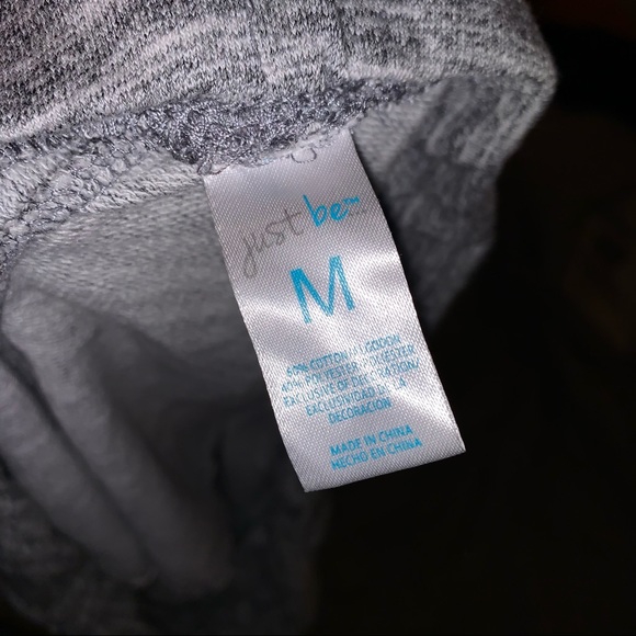 Gray and white shorts - Picture 3 of 3